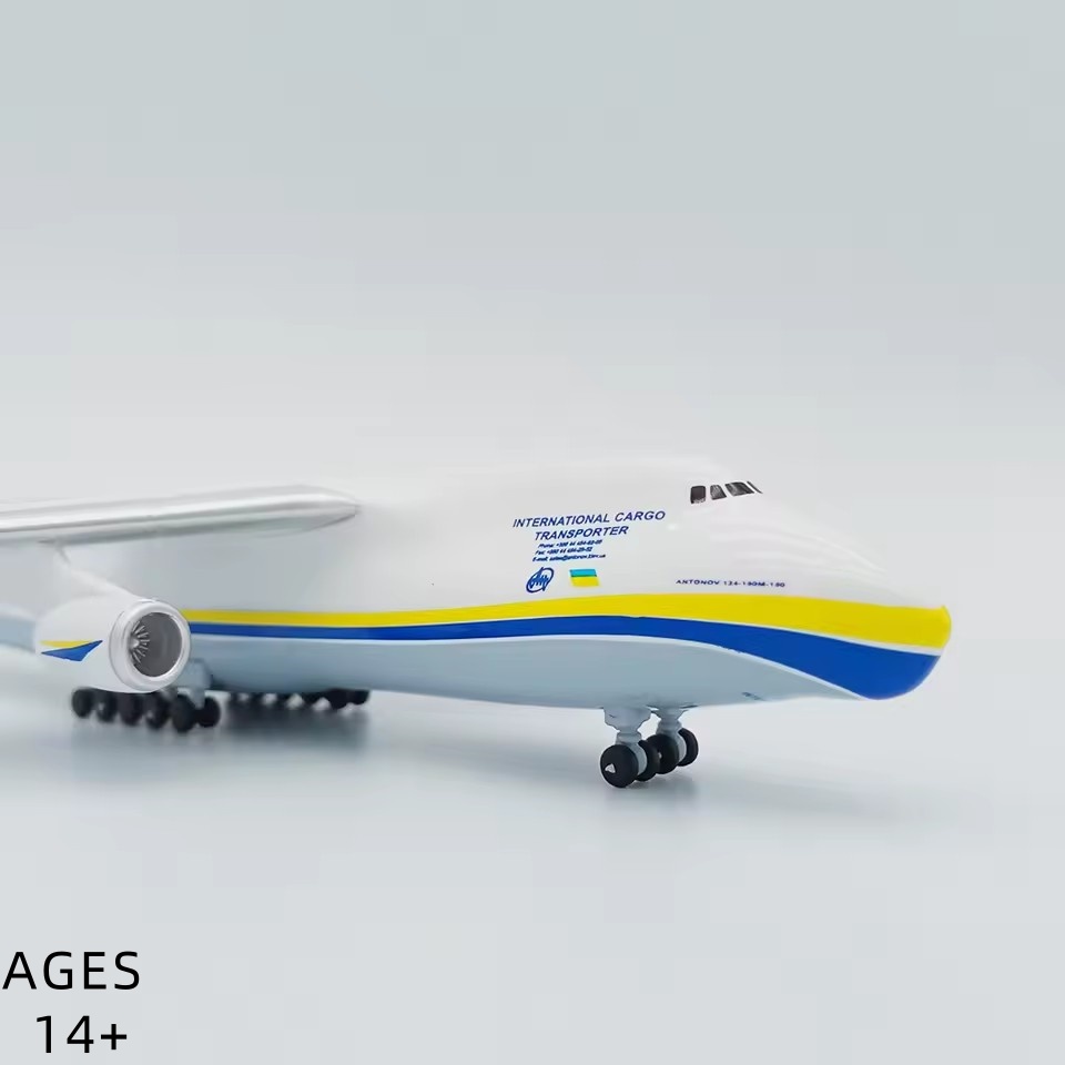 Maßstab 1:400 Antonov An-124 T – Model Airplane Plastic Bewertung und Preis